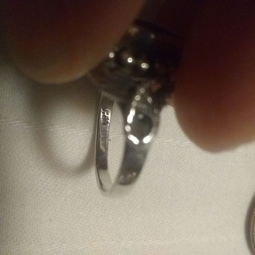 Silver ring - Picture 9 of 9